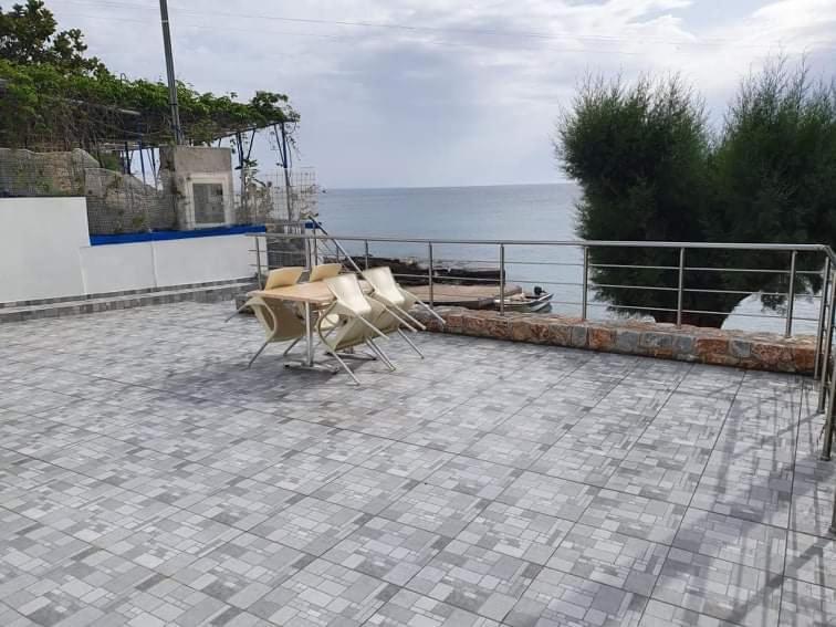 דירות לוטרו Edem House Finikas מראה חיצוני תמונה